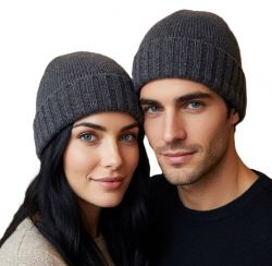 unisex ribbed edge hat in 100% cashmere made in Italy