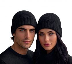 unisex ribbed edge hat in 100% cashmere made in Italy