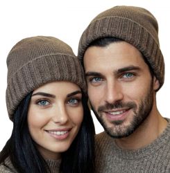 unisex ribbed edge hat in 100% cashmere made in Italy